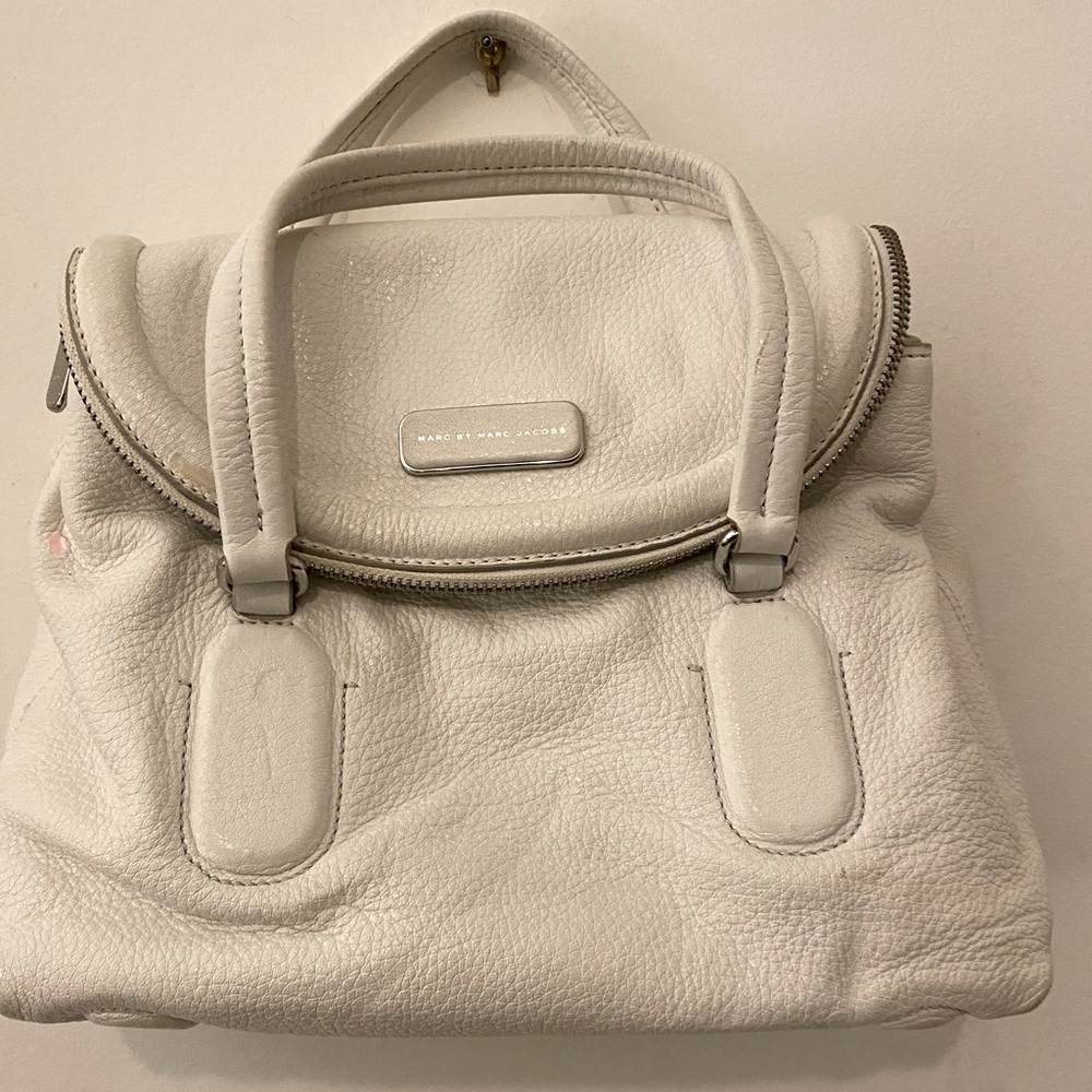 Marc Jacob Top Handle Crossbody White Bag